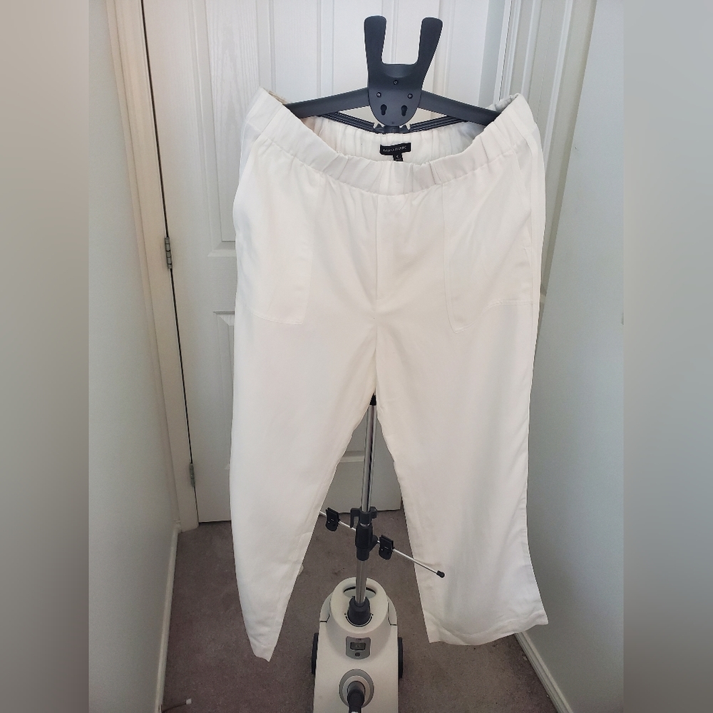 Banana Republic XL white linen pants NWT